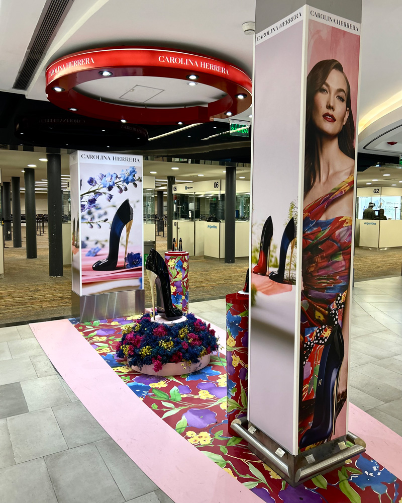 CAROLINA HERRERA X BASICO / PROMOCIONAL